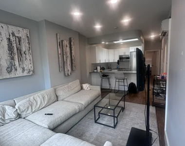304 Bleecker Street - Photo Thumbnail 1
