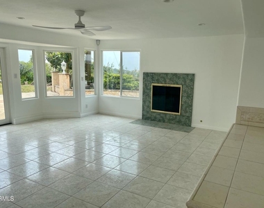 1148 Colina Vista - Photo Thumbnail 12