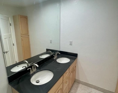 1148 Colina Vista - Photo Thumbnail 27