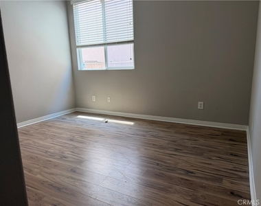 7771 Stonegate - Photo Thumbnail 15