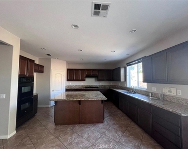 7771 Stonegate - Photo Thumbnail 1