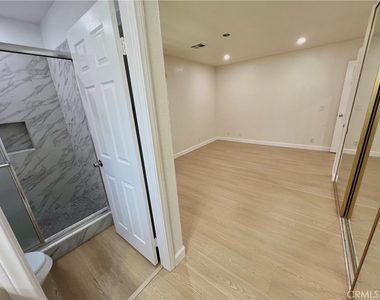 759 E Avenue J6 - Photo Thumbnail 27