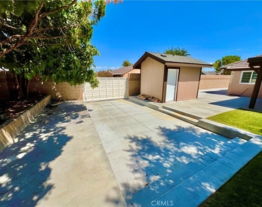 759 E Avenue J6 - Photo Thumbnail 44
