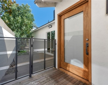 7841 W 83rd - Photo Thumbnail 7