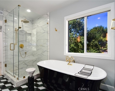 130 Dapplegray Road - Photo Thumbnail 22