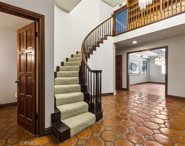 22231 Romar Street - Photo Thumbnail 17