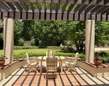 22231 Romar Street - Photo Thumbnail 9