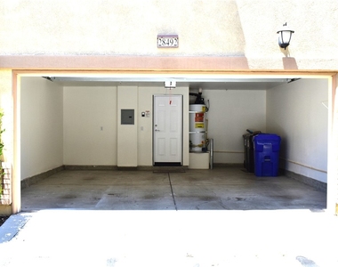 28492 Herrera Street - Photo Thumbnail 23