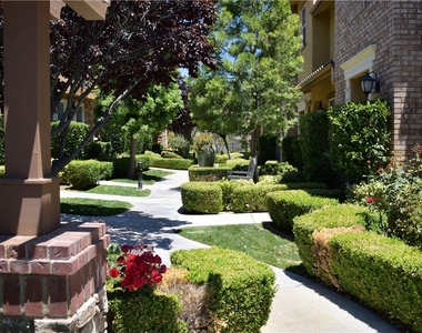 28492 Herrera Street - Photo Thumbnail 3