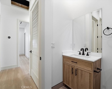 14902 Hubbard - Photo Thumbnail 21