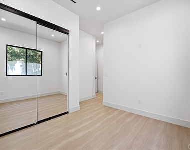 14902 Hubbard - Photo Thumbnail 19