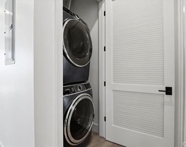 14902 Hubbard - Photo Thumbnail 10