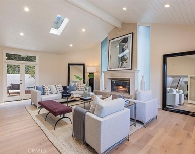 3217 Longridge - Photo Thumbnail 3