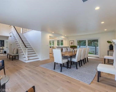 3217 Longridge - Photo Thumbnail 5