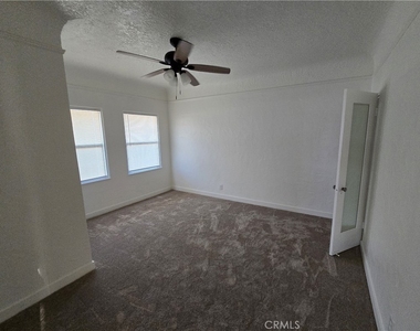 5740 California - Photo Thumbnail 18