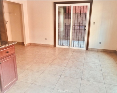 1343 E Adams - Photo Thumbnail 10
