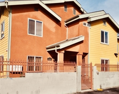 1343 E Adams - Photo Thumbnail 3