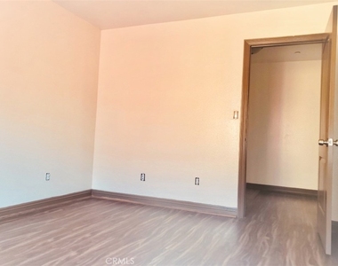 1343 E Adams - Photo Thumbnail 9
