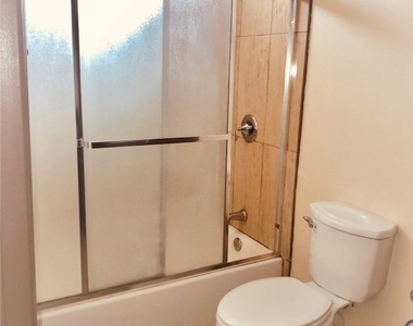 1343 E Adams - Photo Thumbnail 5