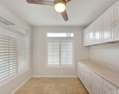 6264 Manzanita Way - Photo Thumbnail 26