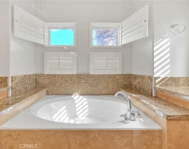 6264 Manzanita Way - Photo Thumbnail 41