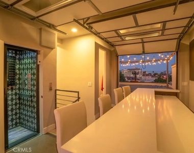 162 W Robinson - Photo Thumbnail 8