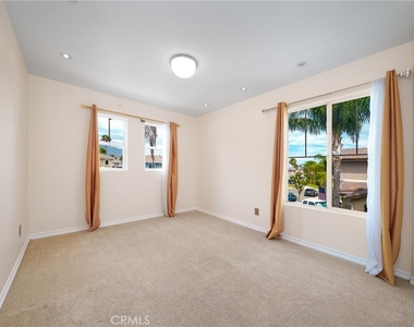 12241 Queensbury - Photo Thumbnail 21