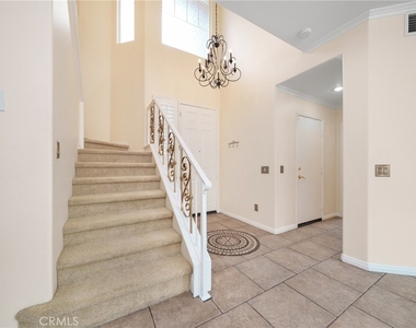 12241 Queensbury - Photo Thumbnail 8