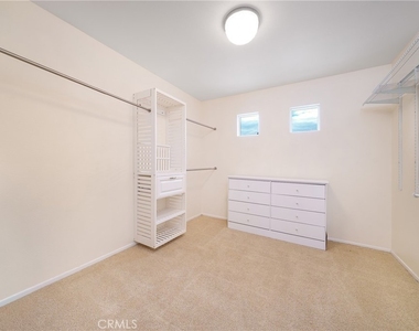 12241 Queensbury - Photo Thumbnail 13