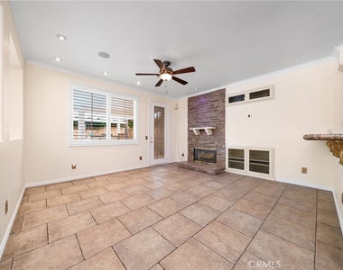 12241 Queensbury - Photo Thumbnail 4