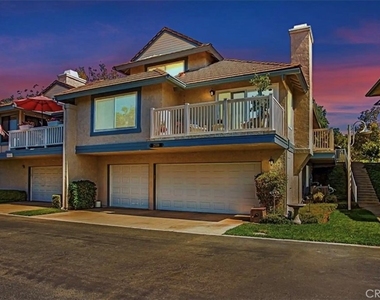 2559 Rimcrest Rd. - Photo Thumbnail 12