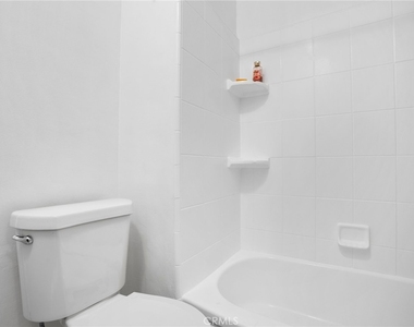 331 E 65th - Photo Thumbnail 15