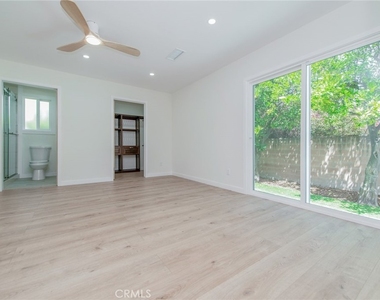 4534 Lennox - Photo Thumbnail 13