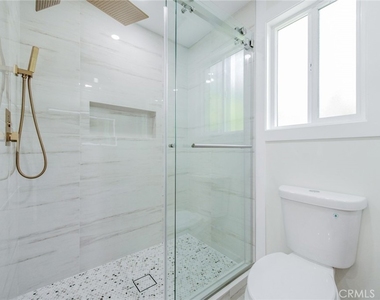 4534 Lennox - Photo Thumbnail 16