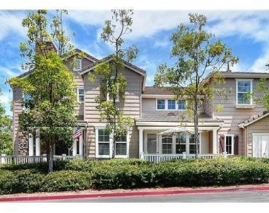 55 Ellsworth Street - Photo Thumbnail 1