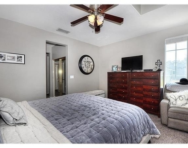 55 Ellsworth Street - Photo Thumbnail 18