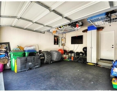 55 Ellsworth Street - Photo Thumbnail 27