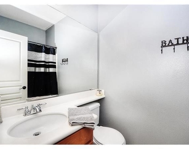 55 Ellsworth Street - Photo Thumbnail 24