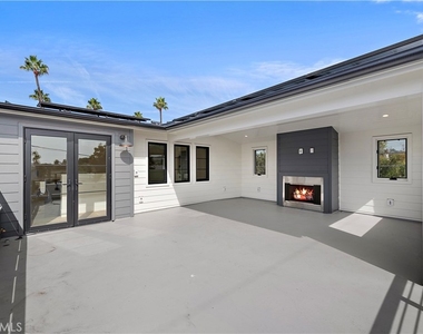 434 1/2 Goldenrod Avenue - Photo Thumbnail 15