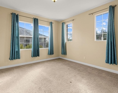 851 Antilla Way - Photo Thumbnail 21