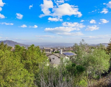 851 Antilla Way - Photo Thumbnail 33
