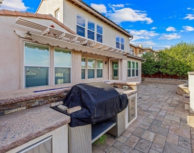 851 Antilla Way - Photo Thumbnail 32