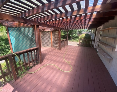 16756 Greenridge - Photo Thumbnail 17