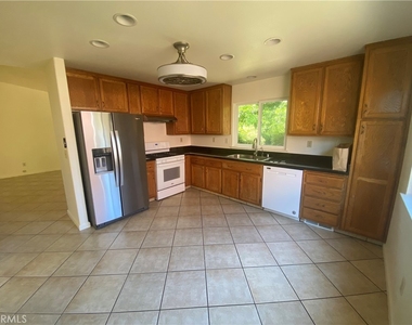 16756 Greenridge - Photo Thumbnail 3