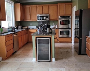 27139 Tube Rose Street - Photo Thumbnail 7