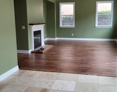 27139 Tube Rose Street - Photo Thumbnail 6