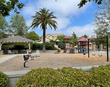27139 Tube Rose Street - Photo Thumbnail 23