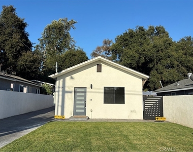 1664 Glen Avenue - Photo Thumbnail 1