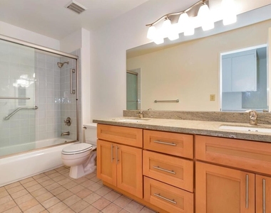 332 Downham Ct - Photo Thumbnail 15