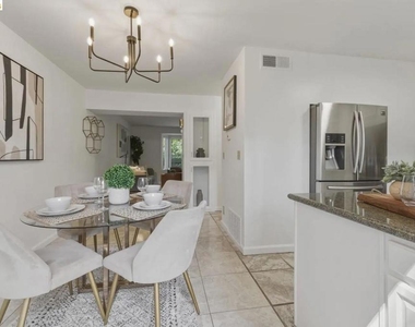 1245 Pine Creek Way - Photo Thumbnail 12